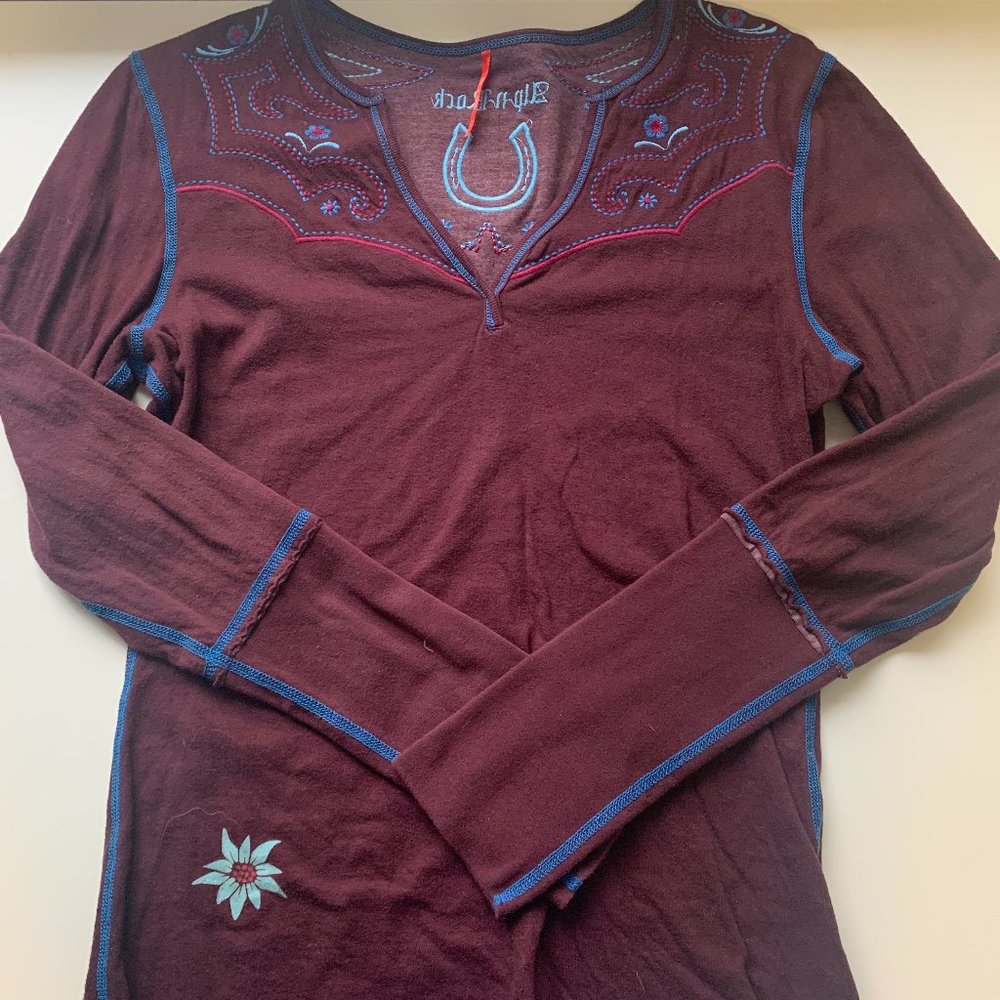 COPY - ALP-N-ROCK horseshoe henley